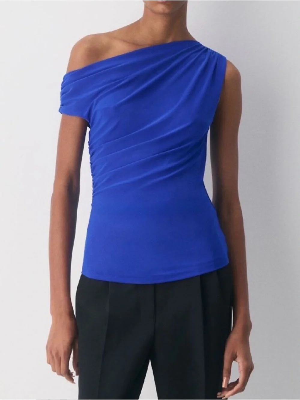 Aritzia Babaton Smooth Matter Gallery Off Shoulder Top Ablaze Blue Medium New - Picture 1 of 9